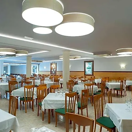 圣洛伦佐酒店 圣地亚哥－德孔波斯特拉